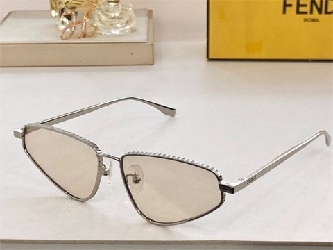 Fendi sunglass-131